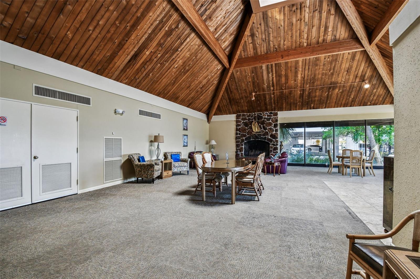 425 ISLAND WAY — photo 50