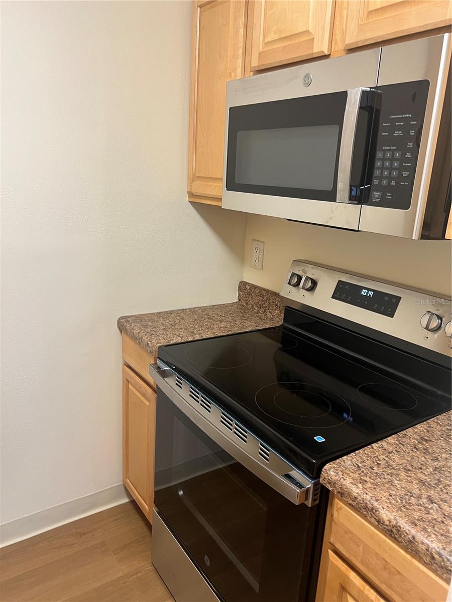 4714 COBIA DR SE #D — photo 8
