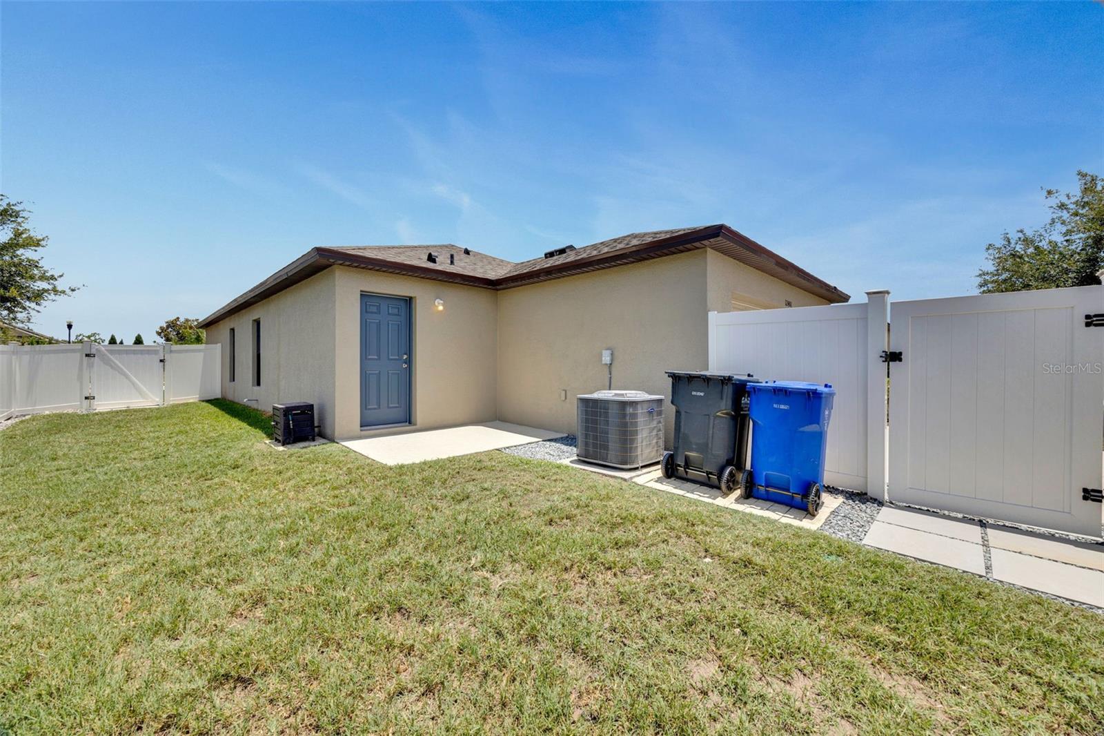12401 STREAMBED DR — photo 27