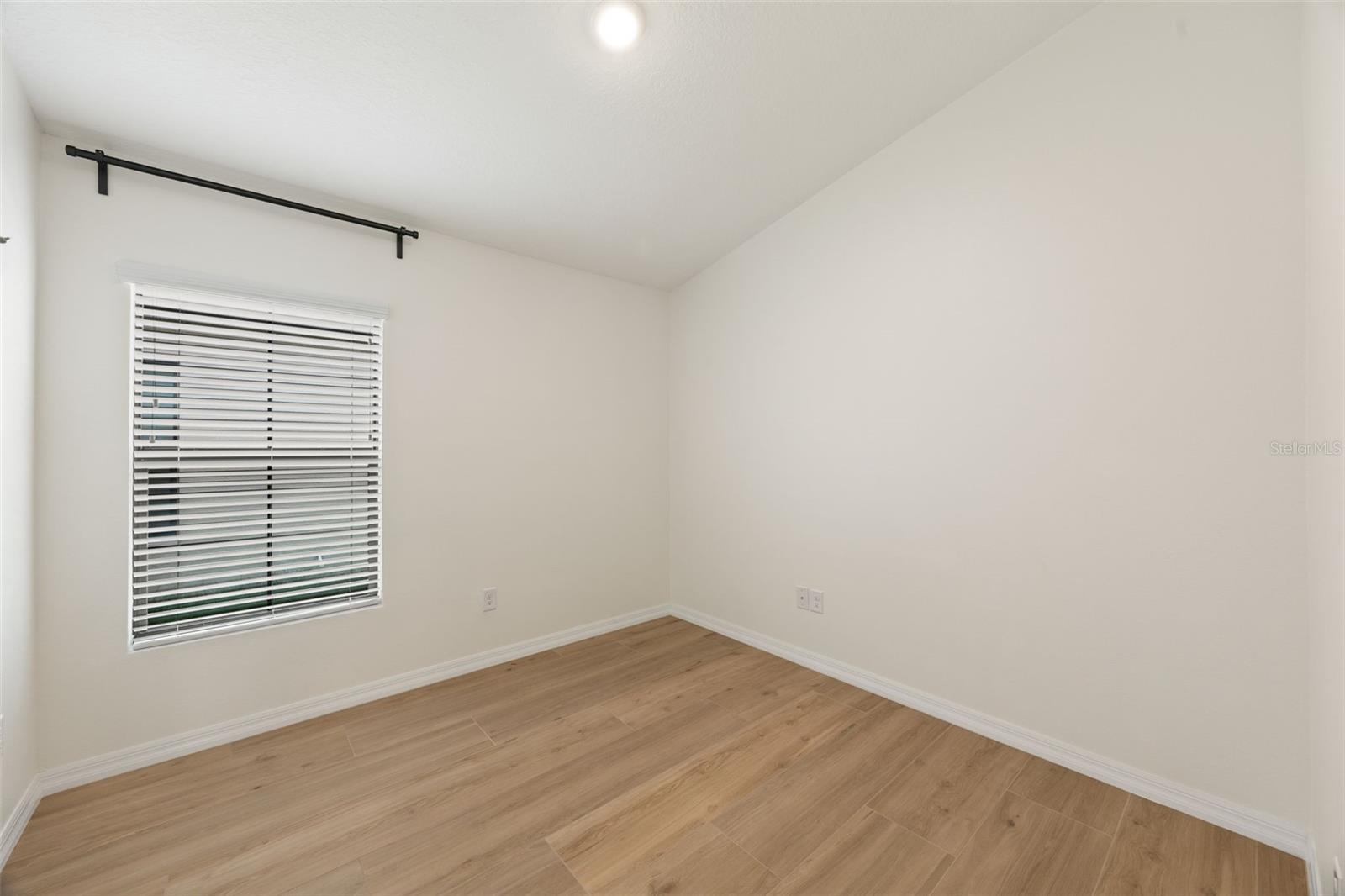 12401 STREAMBED DR — photo 21