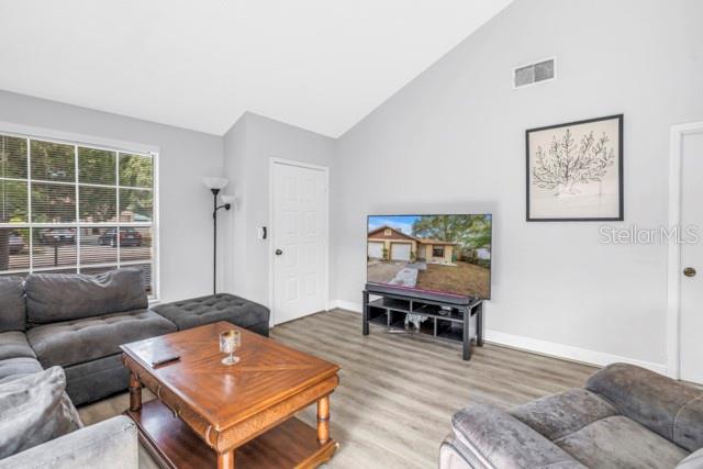 2672 MEGAN CT — photo 5