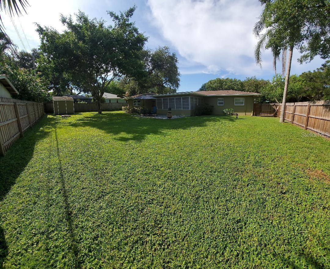 1637 WHITEWOOD DR — photo 4