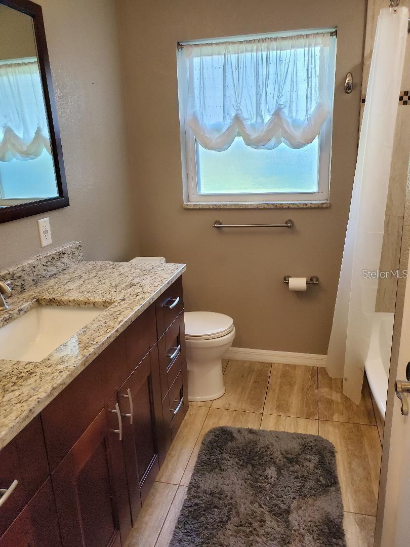 1637 WHITEWOOD DR — photo 22