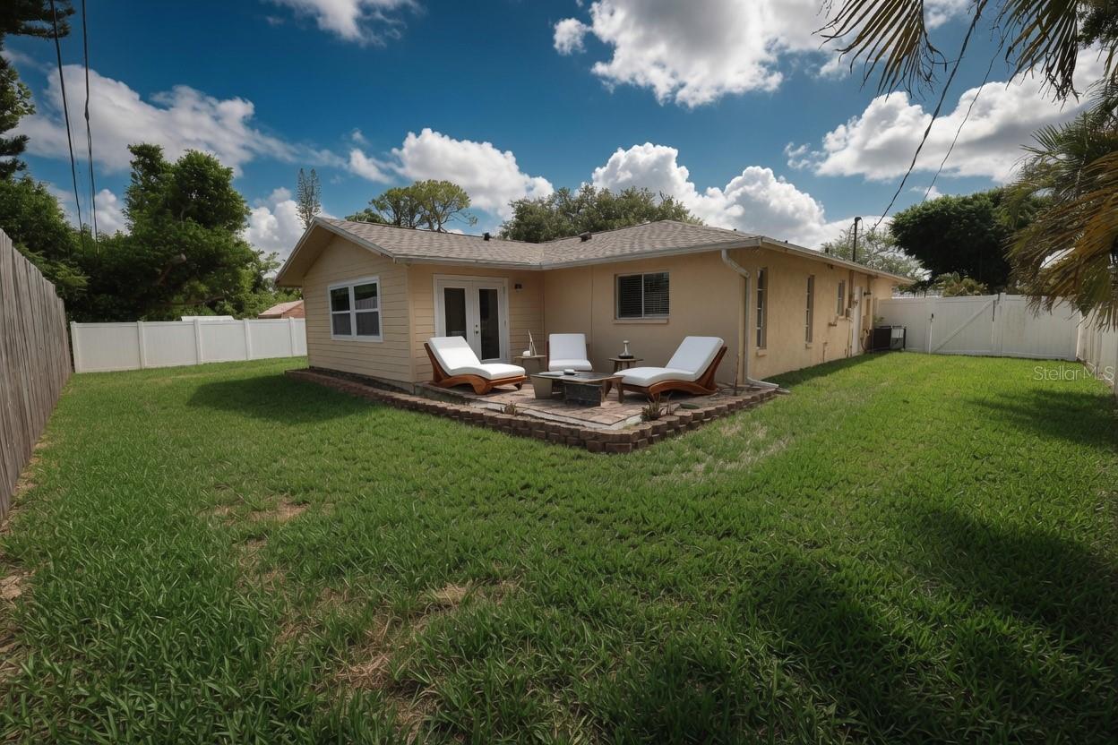 5864 MARIGOLD RD — photo 10