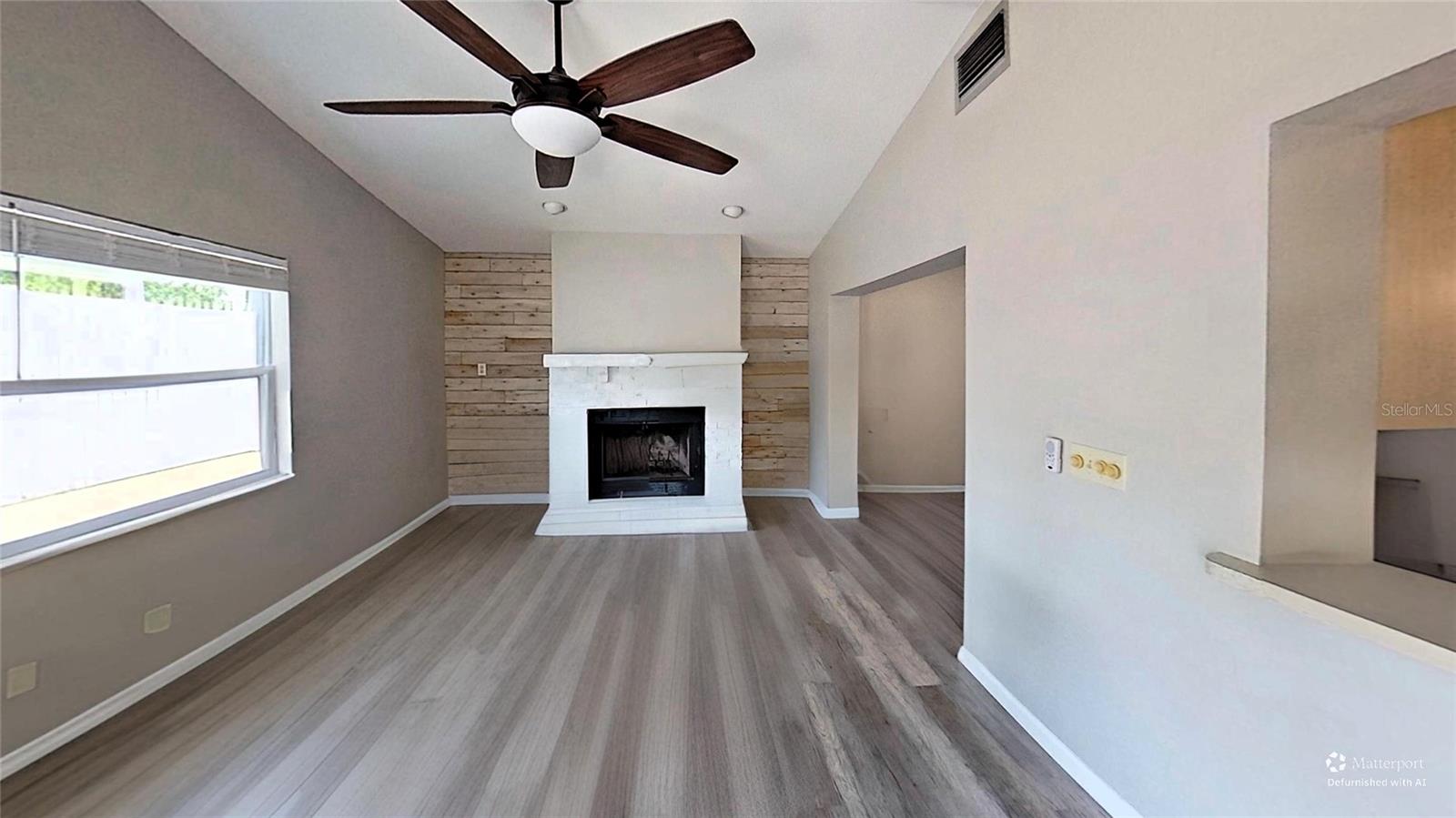 5864 MARIGOLD RD — photo 4
