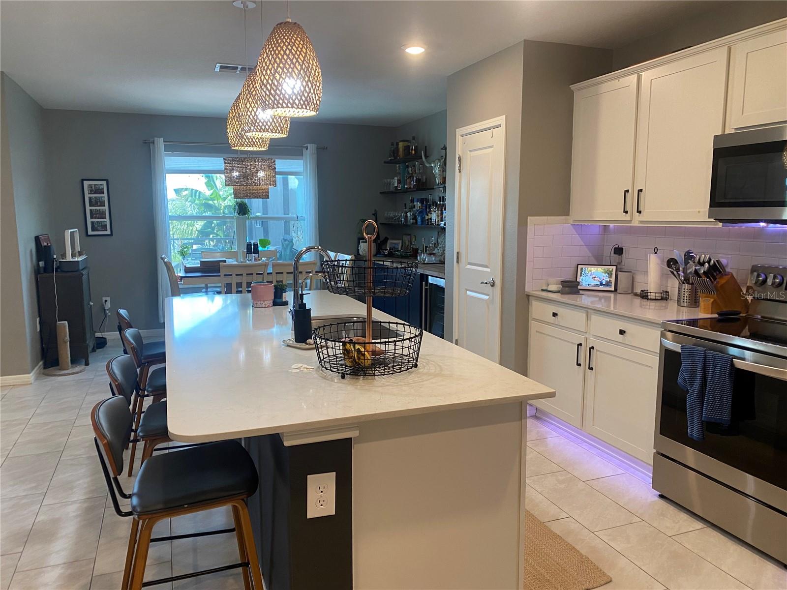 9126 ROYAL RIVER CIR — photo 8