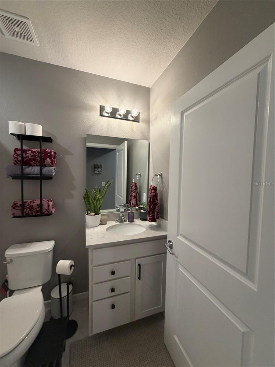 9126 ROYAL RIVER CIR — photo 15