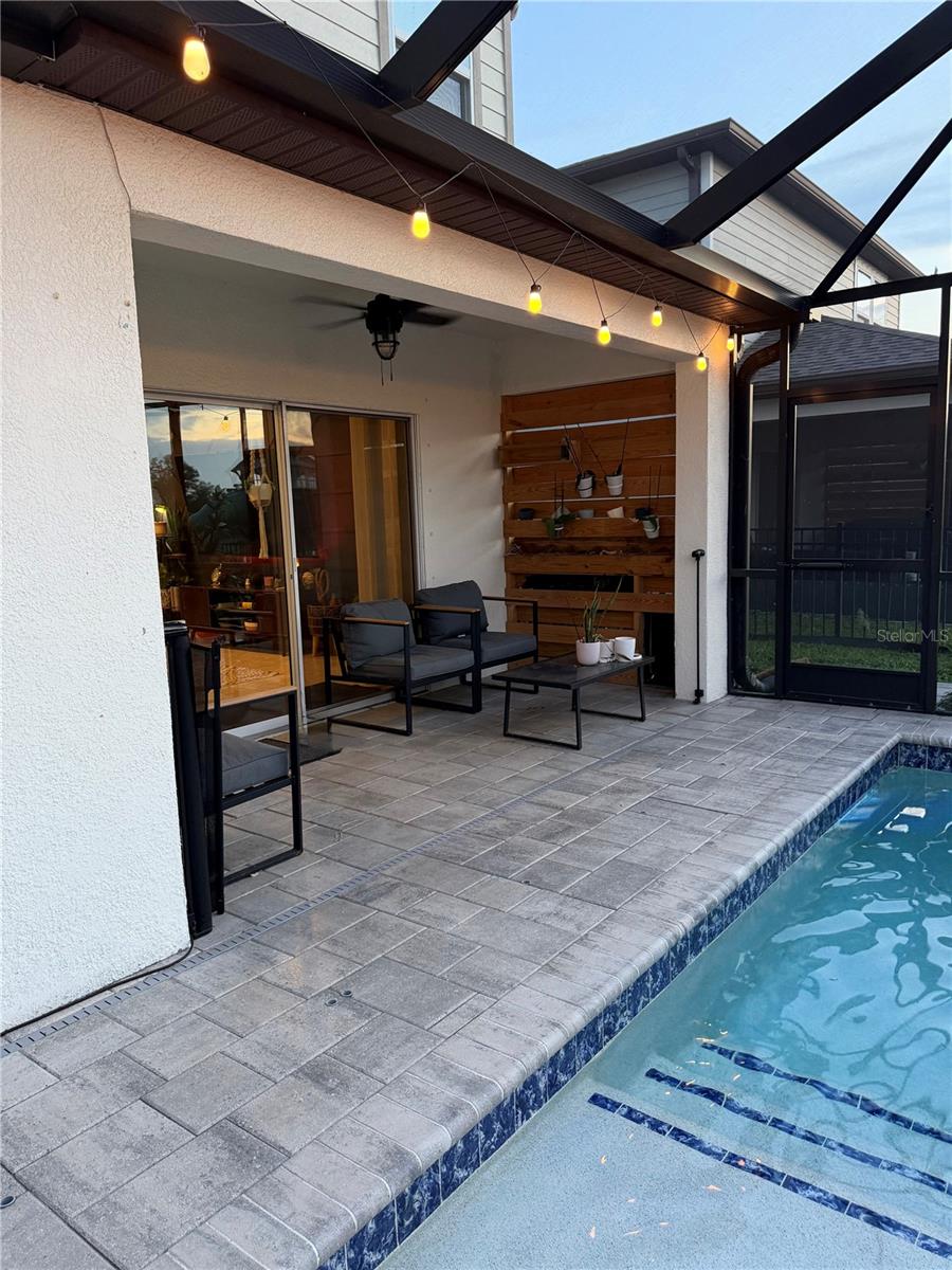 9126 ROYAL RIVER CIR — photo 24