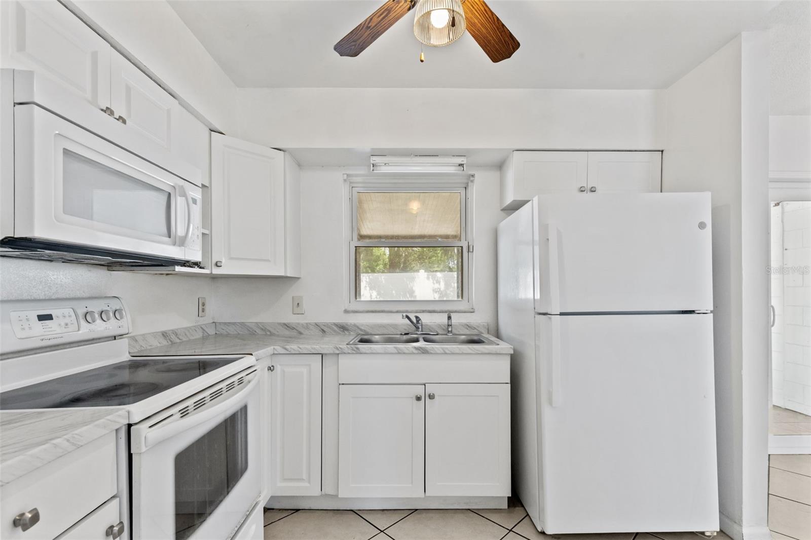 5923 YORKSHIRE RD — photo 15