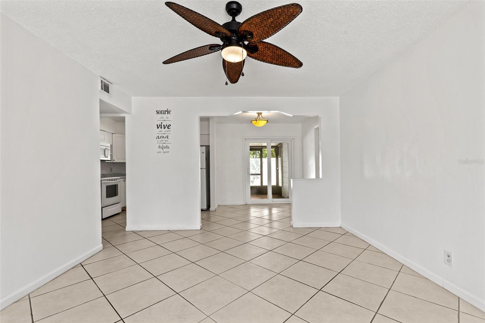 5923 YORKSHIRE RD — photo 5