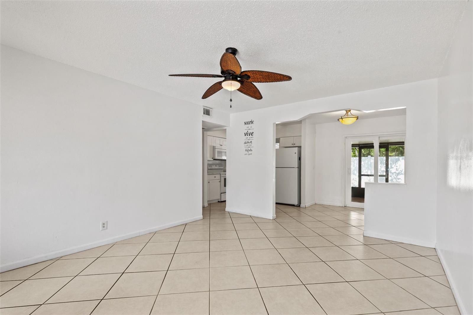 5923 YORKSHIRE RD — photo 6