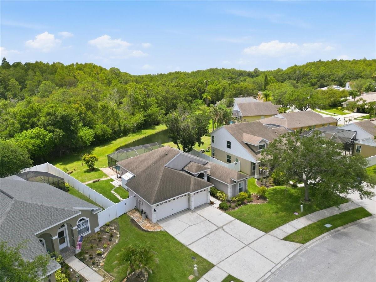 392 TAVERNIER CIR — photo 53