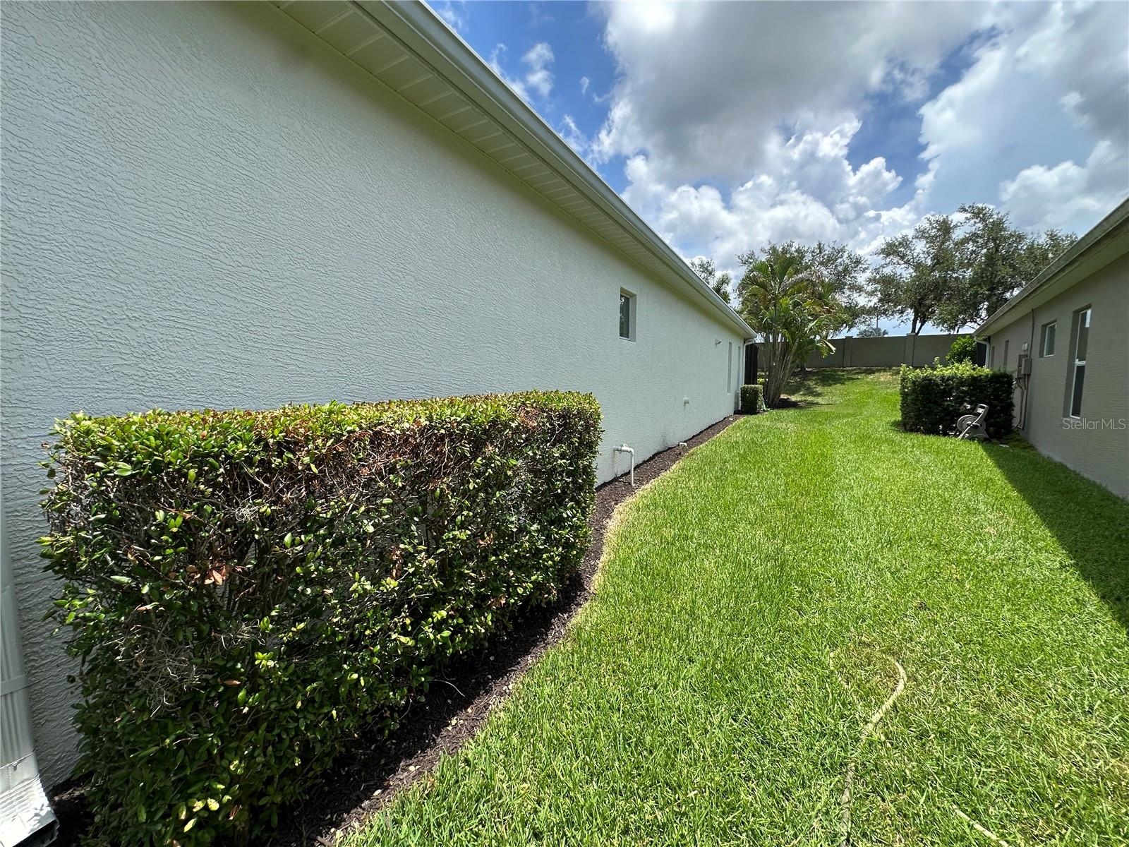 4811 SILVERMOSS DR — photo 84