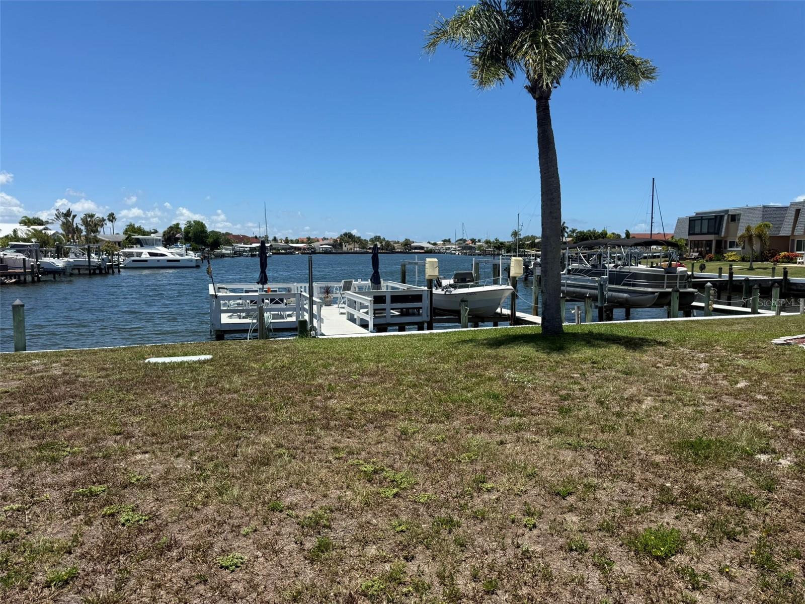 1000 APOLLO BEACH BLVD #204 — photo 2