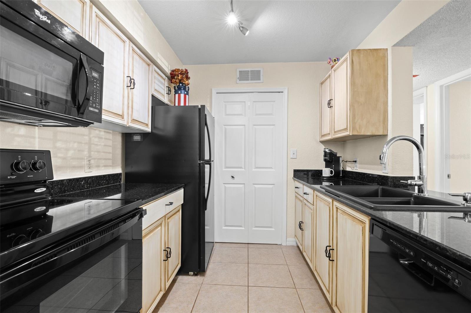 3310 HAVILAND CT #104 — photo 8