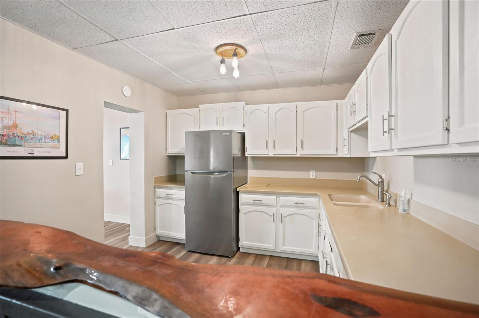 90 S HIGHLAND AVE #1414 — photo 45