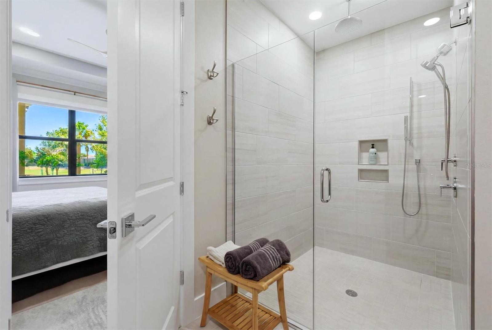 18839 DAYSPRING PL — photo 35