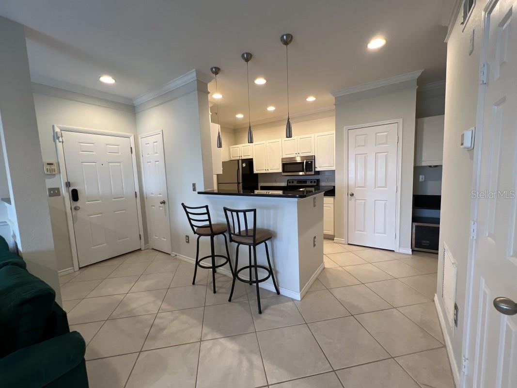 4307 BAYSIDE VILLAGE DR #201 — photo 3