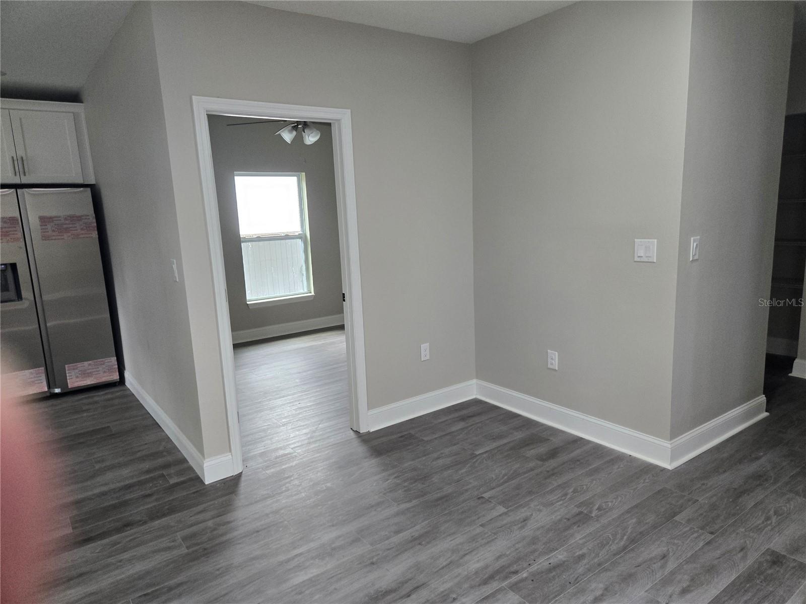 701 E LINEBAUGH AVE — photo 6