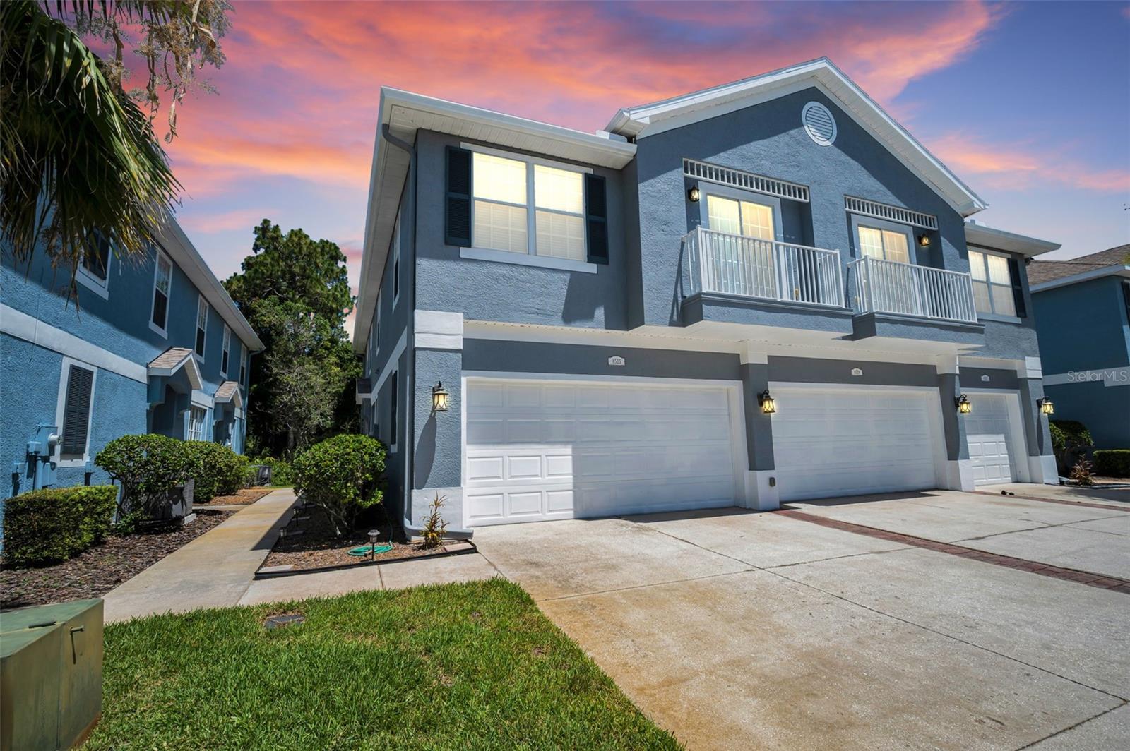 8525 SHALLOW CREEK — photo 2