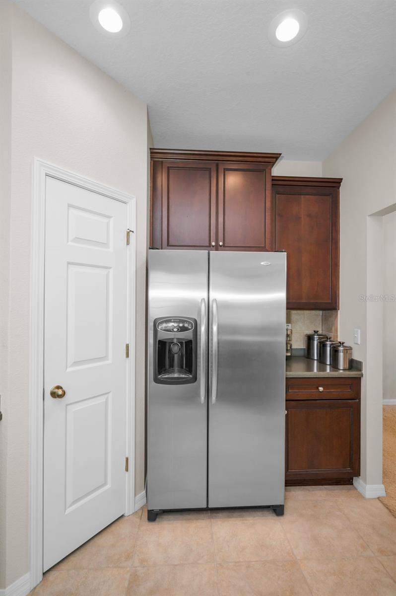 8525 SHALLOW CREEK — photo 24
