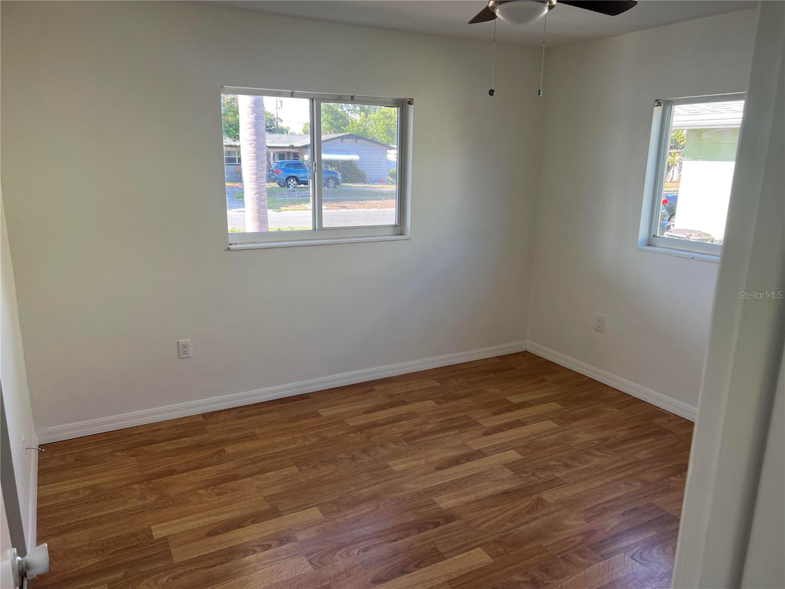 10934 FREEDOM BLVD — photo 5