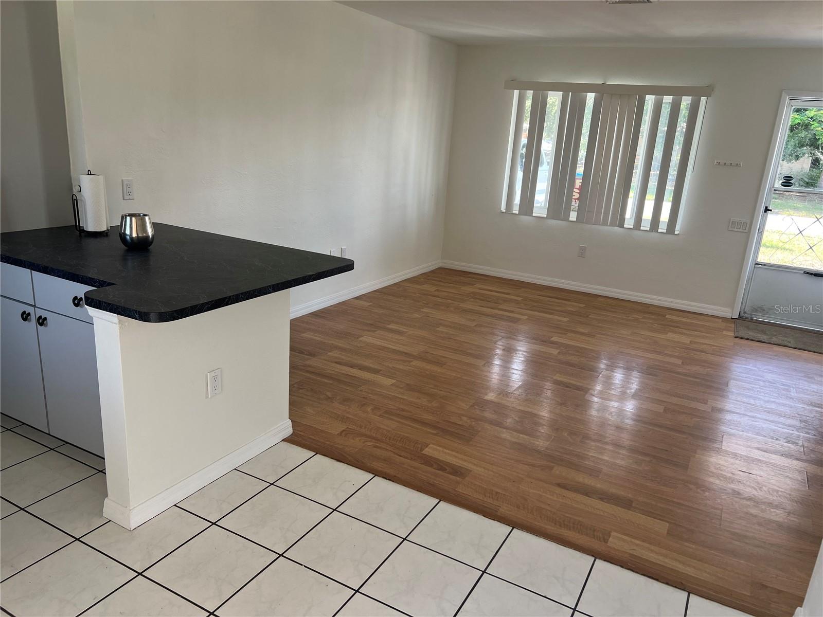 10934 FREEDOM BLVD — photo 4