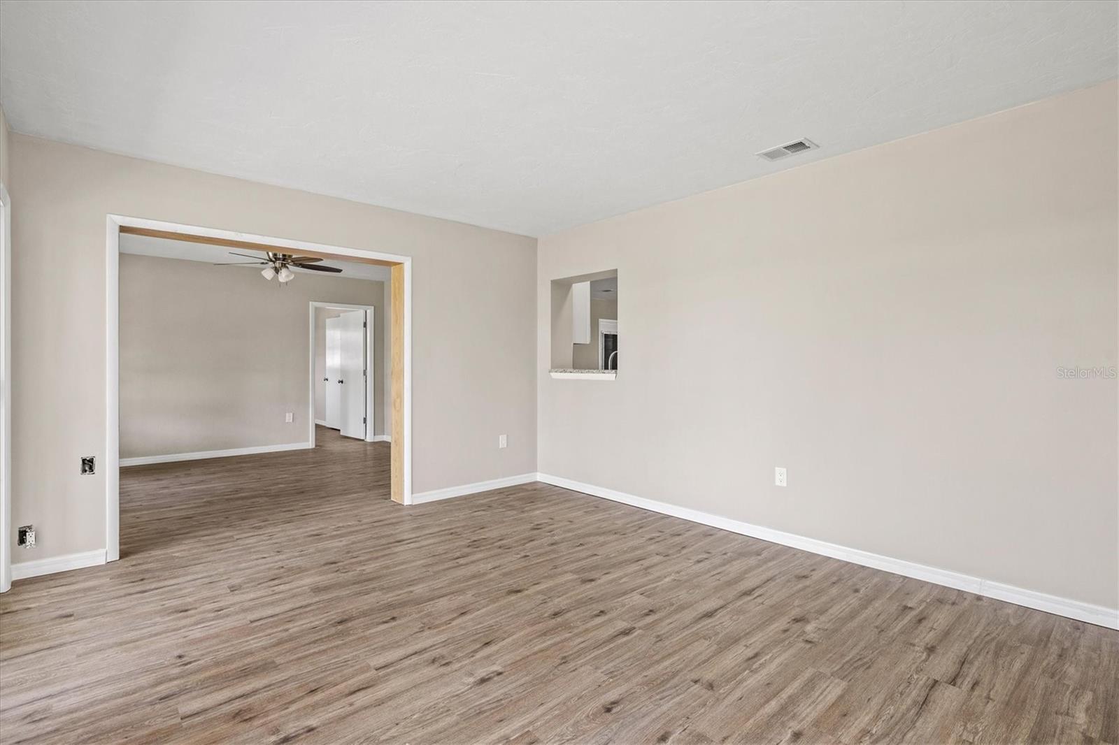 106 AURORA ST E — photo 25