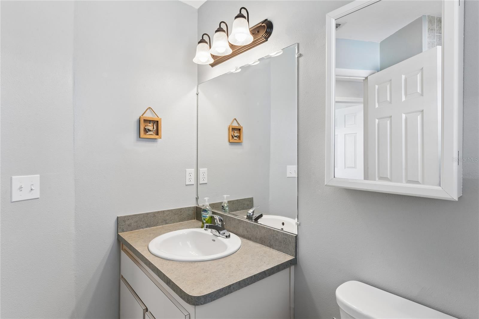 6641 BOATYARD DR — photo 31