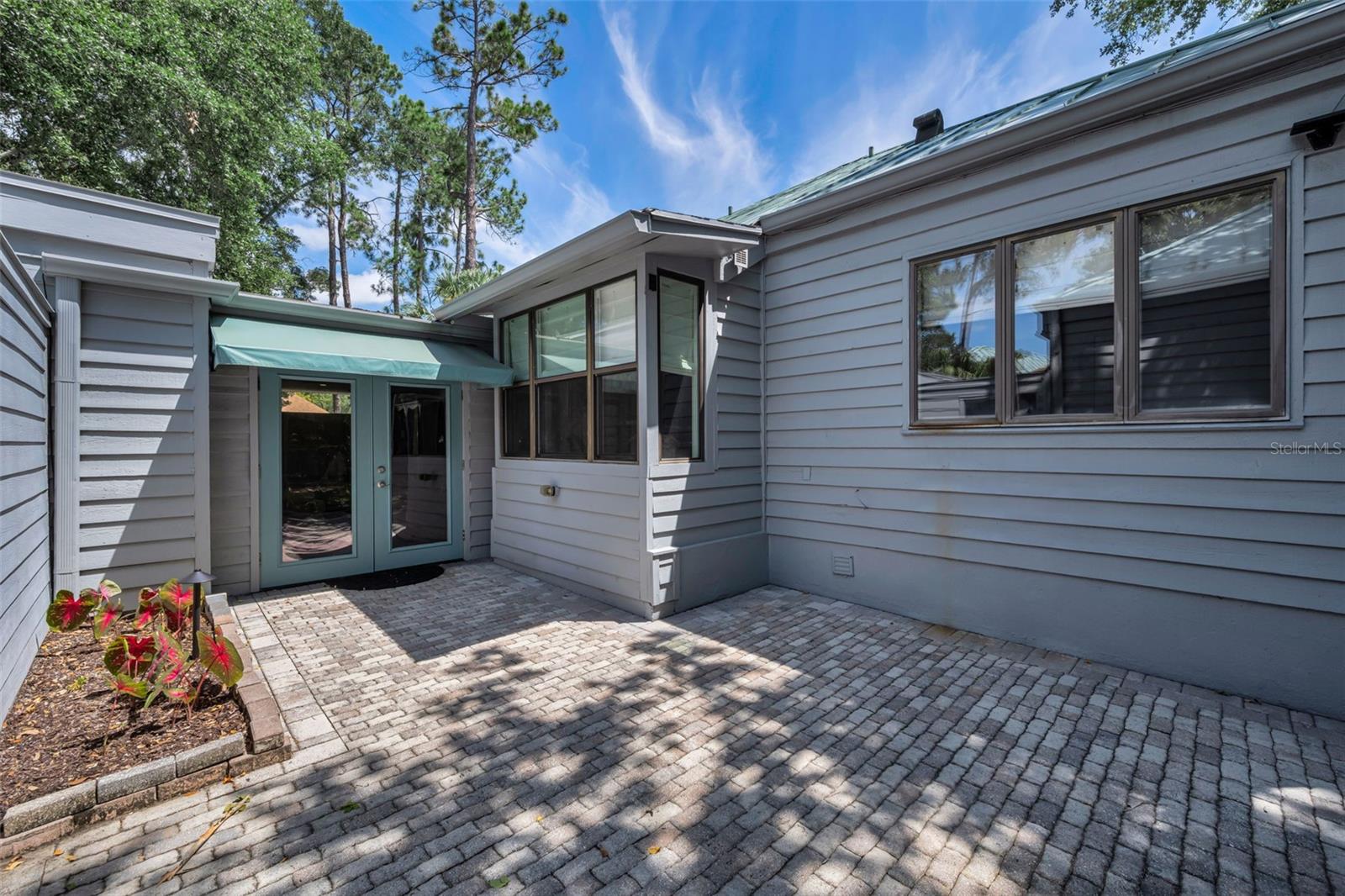 10497 LONGWOOD DR — photo 50