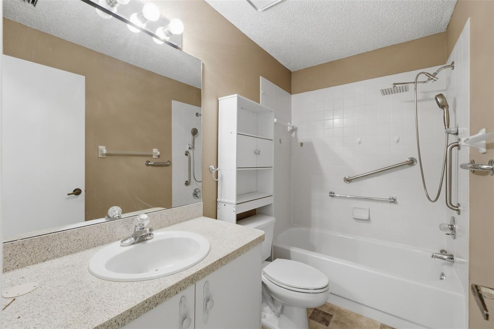 6525 PINE WALK DR — photo 26