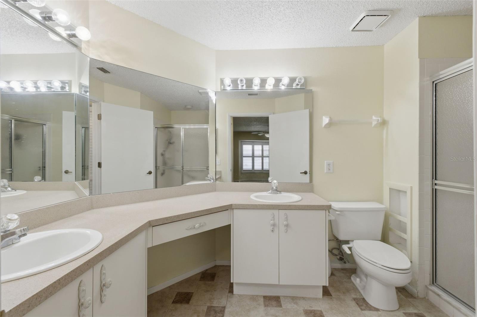 6525 PINE WALK DR — photo 21