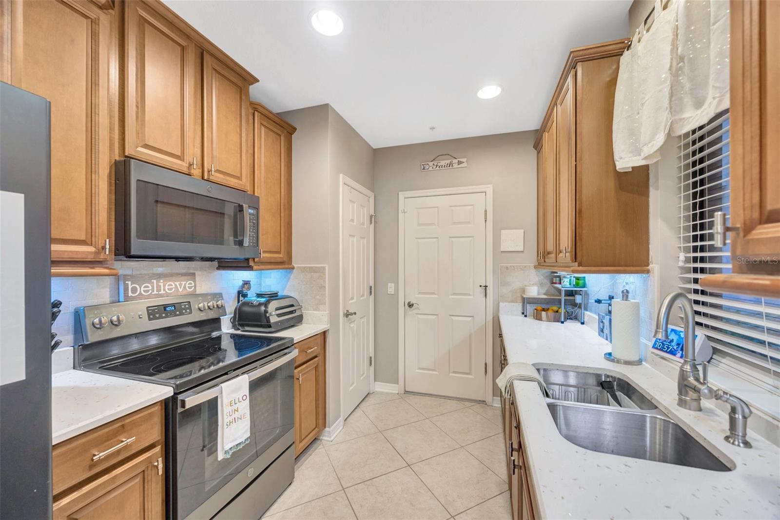 7339 SKYBIRD RD #7339 — photo 16