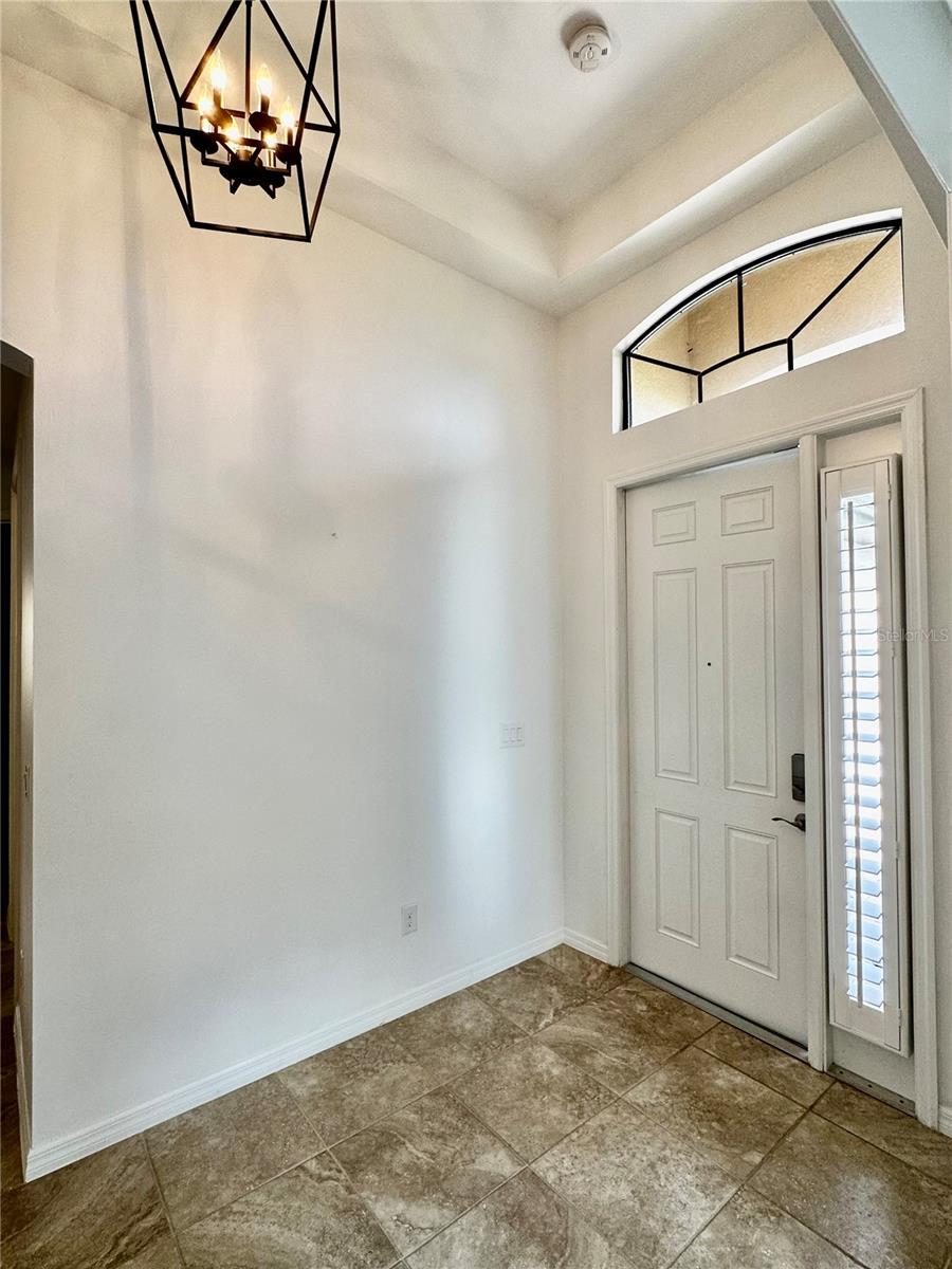1321 CIELO CT — photo 4