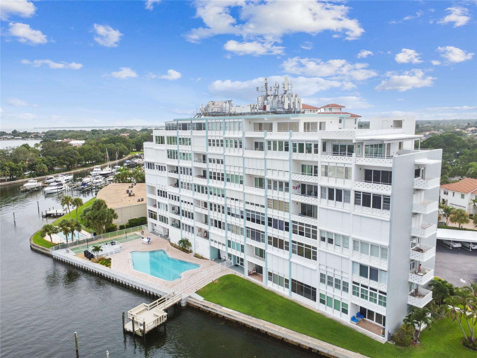 1365 N SNELL ISLE BLVD NE #2E — photo 68