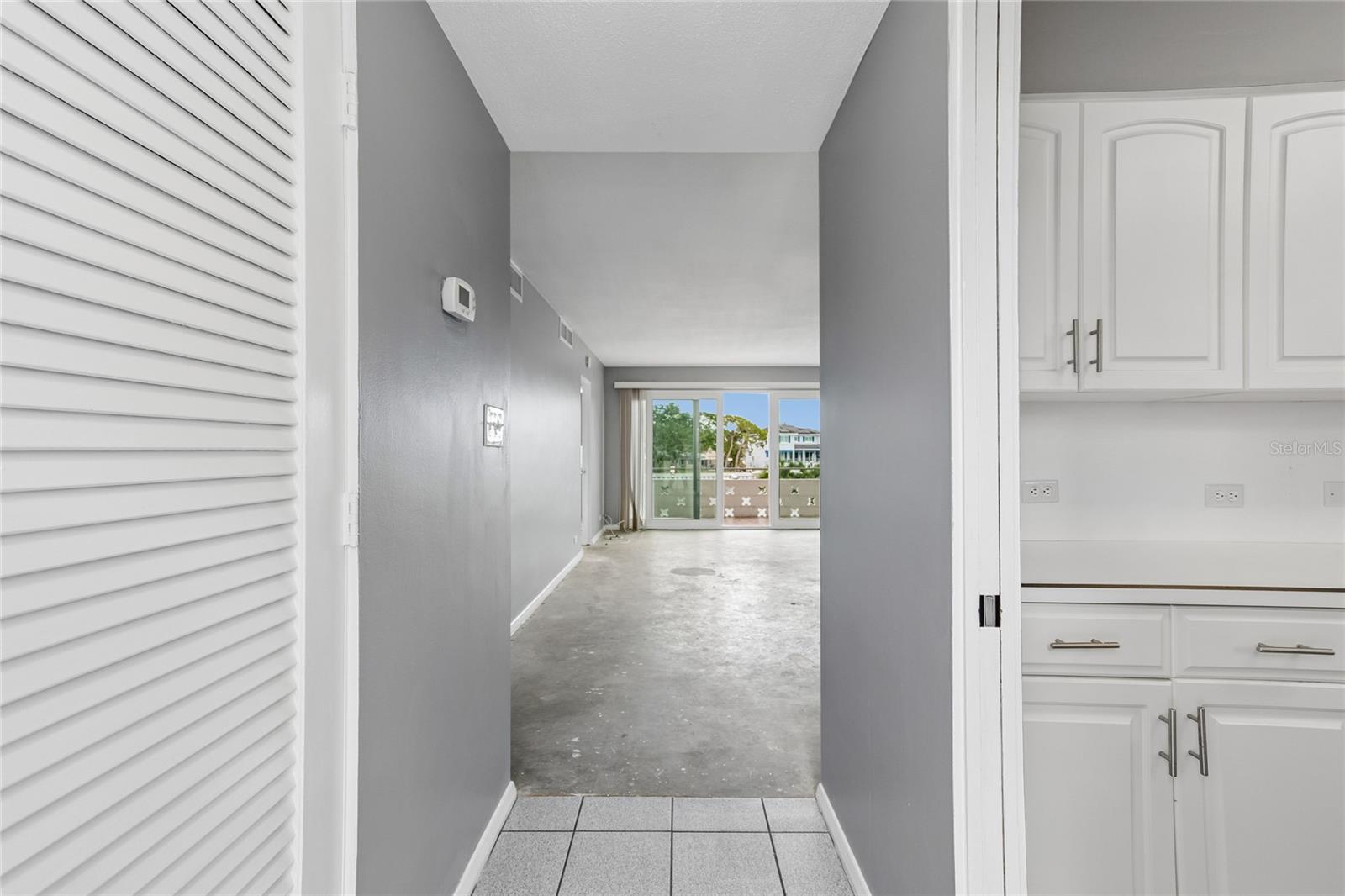 1365 N SNELL ISLE BLVD NE #2E — photo 4
