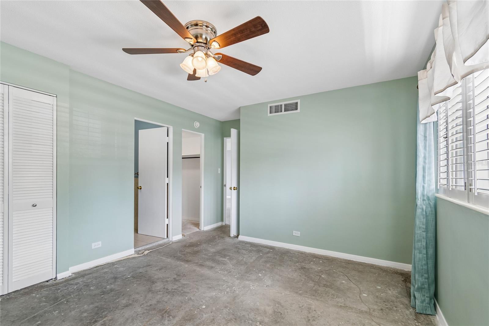 1365 N SNELL ISLE BLVD NE #2E — photo 26