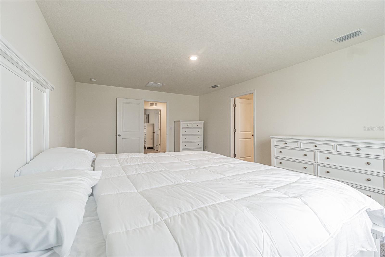 9213 MISSION BAY PL — photo 8