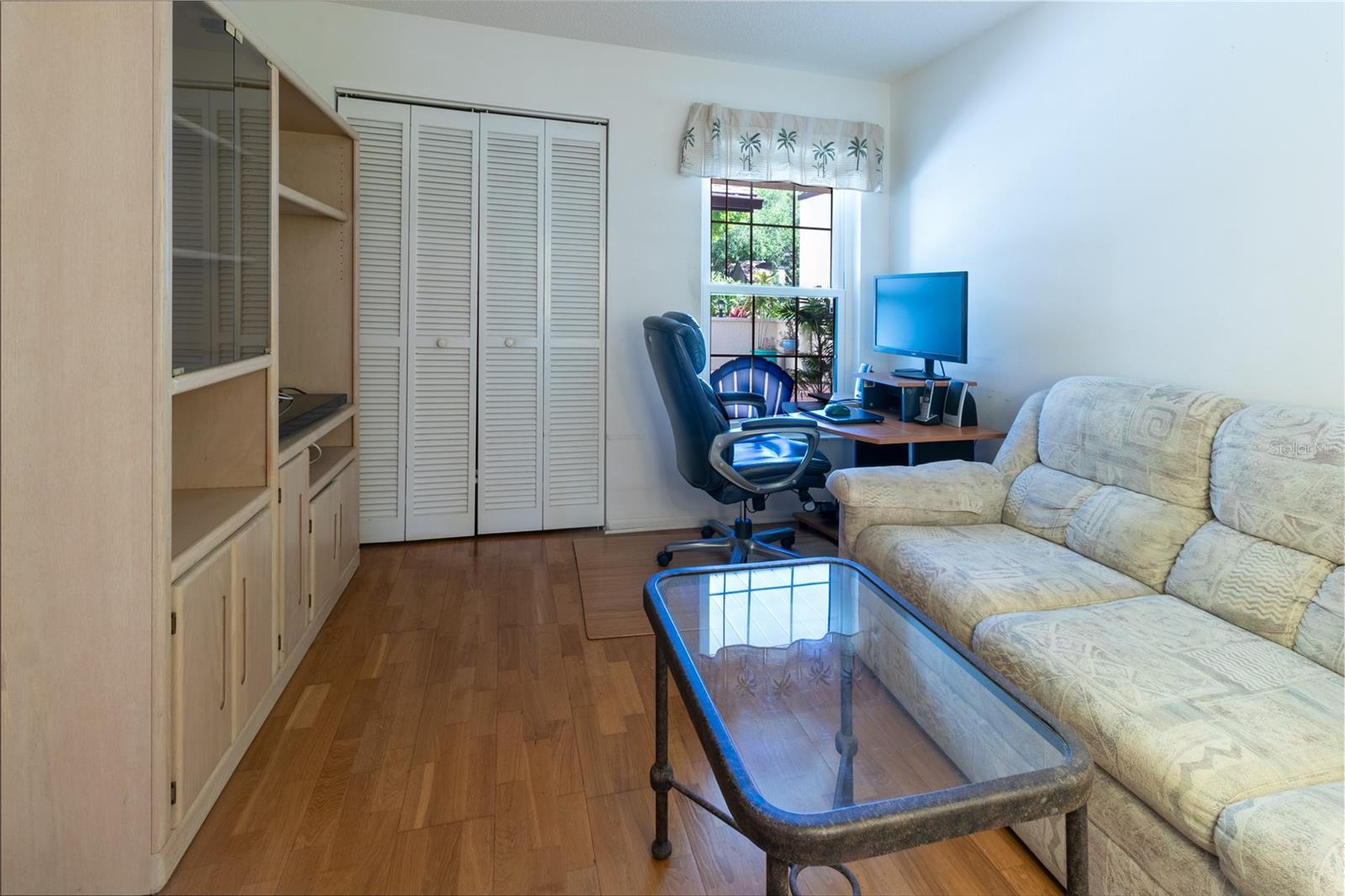 4660 LA JOLLA DR — photo 20