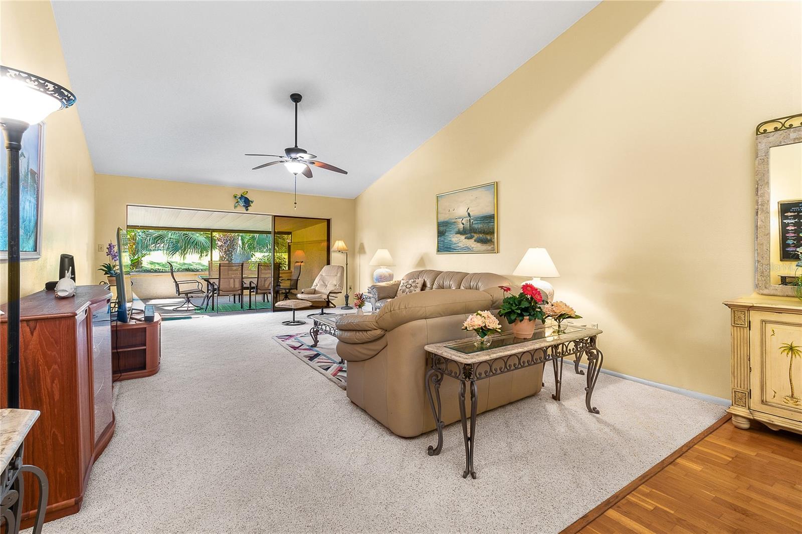 4660 LA JOLLA DR — photo 14