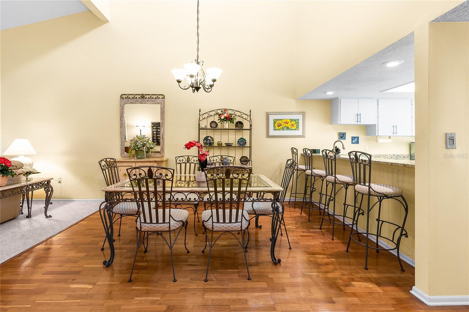 4660 LA JOLLA DR — photo 13