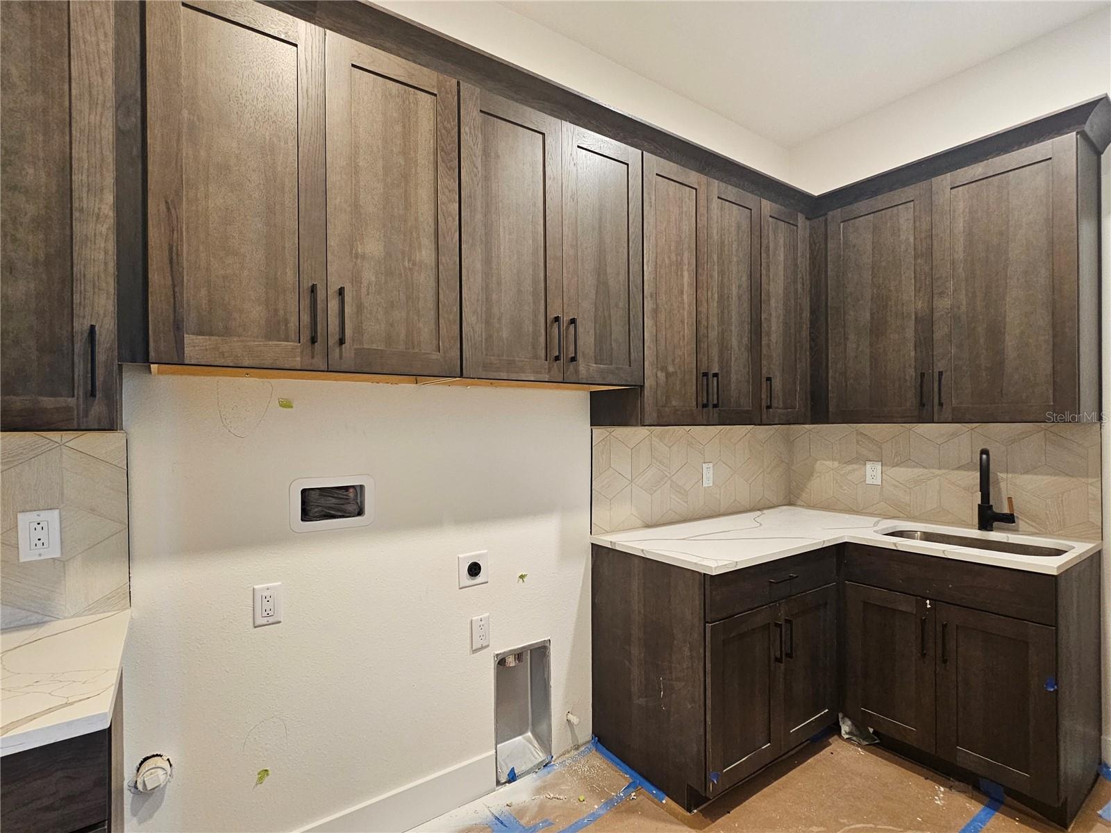 760 SEAVIEW DR — photo 9