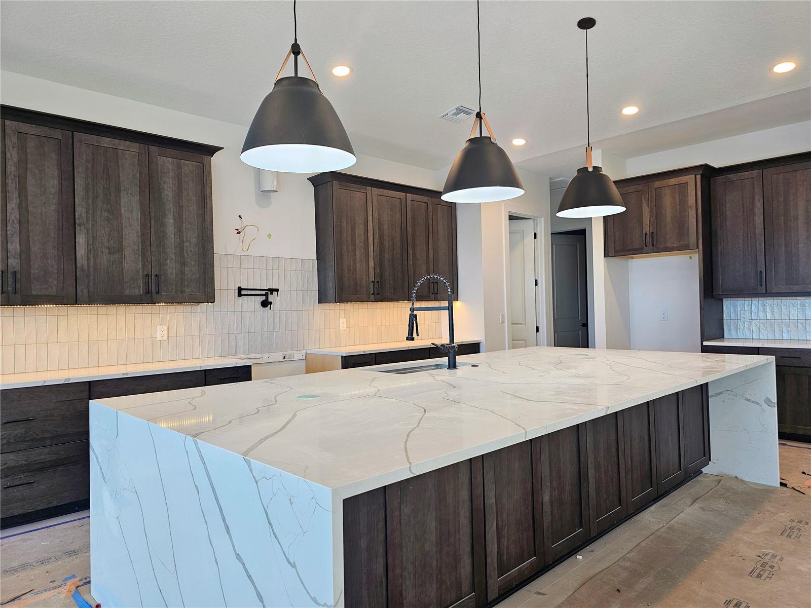 760 SEAVIEW DR — photo 7