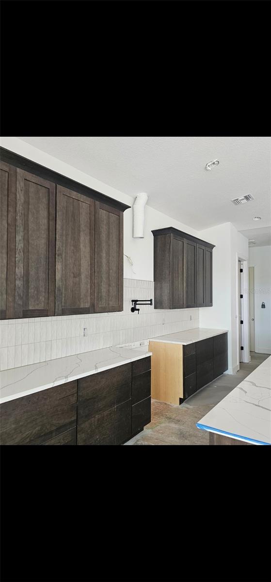 760 SEAVIEW DR — photo 5
