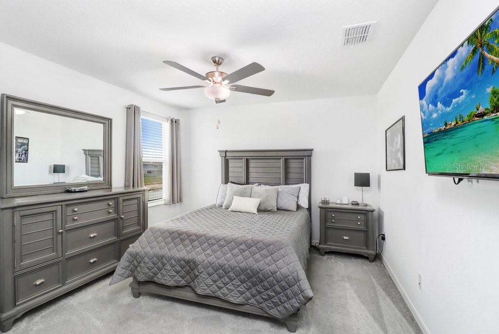 11099 RADIANT SHORE LOOP — photo 37