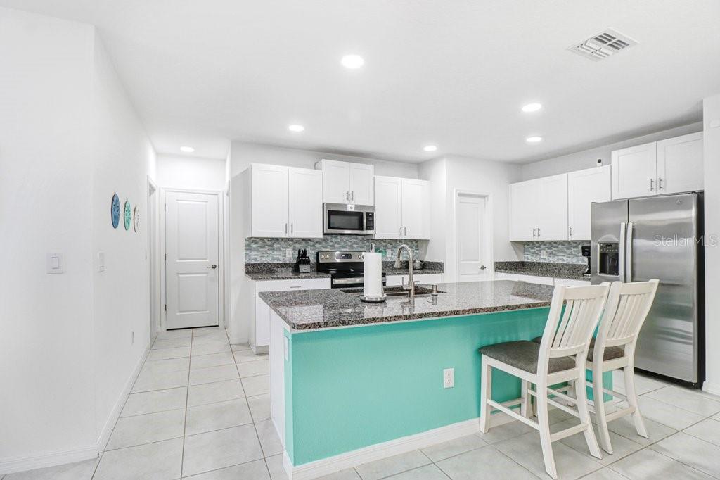 11099 RADIANT SHORE LOOP — photo 11