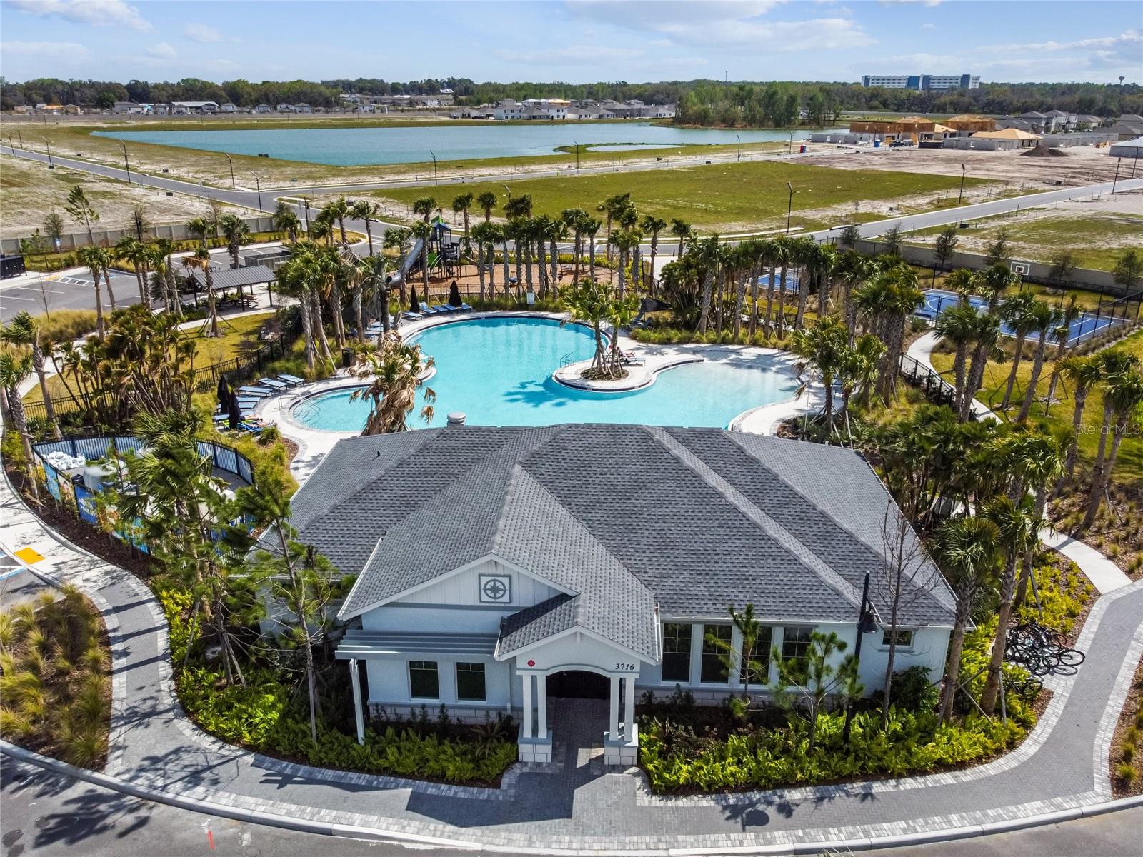 3883 CAPRI COAST DR — photo 82