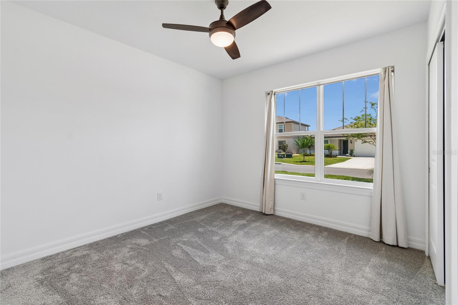 3883 CAPRI COAST DR — photo 21