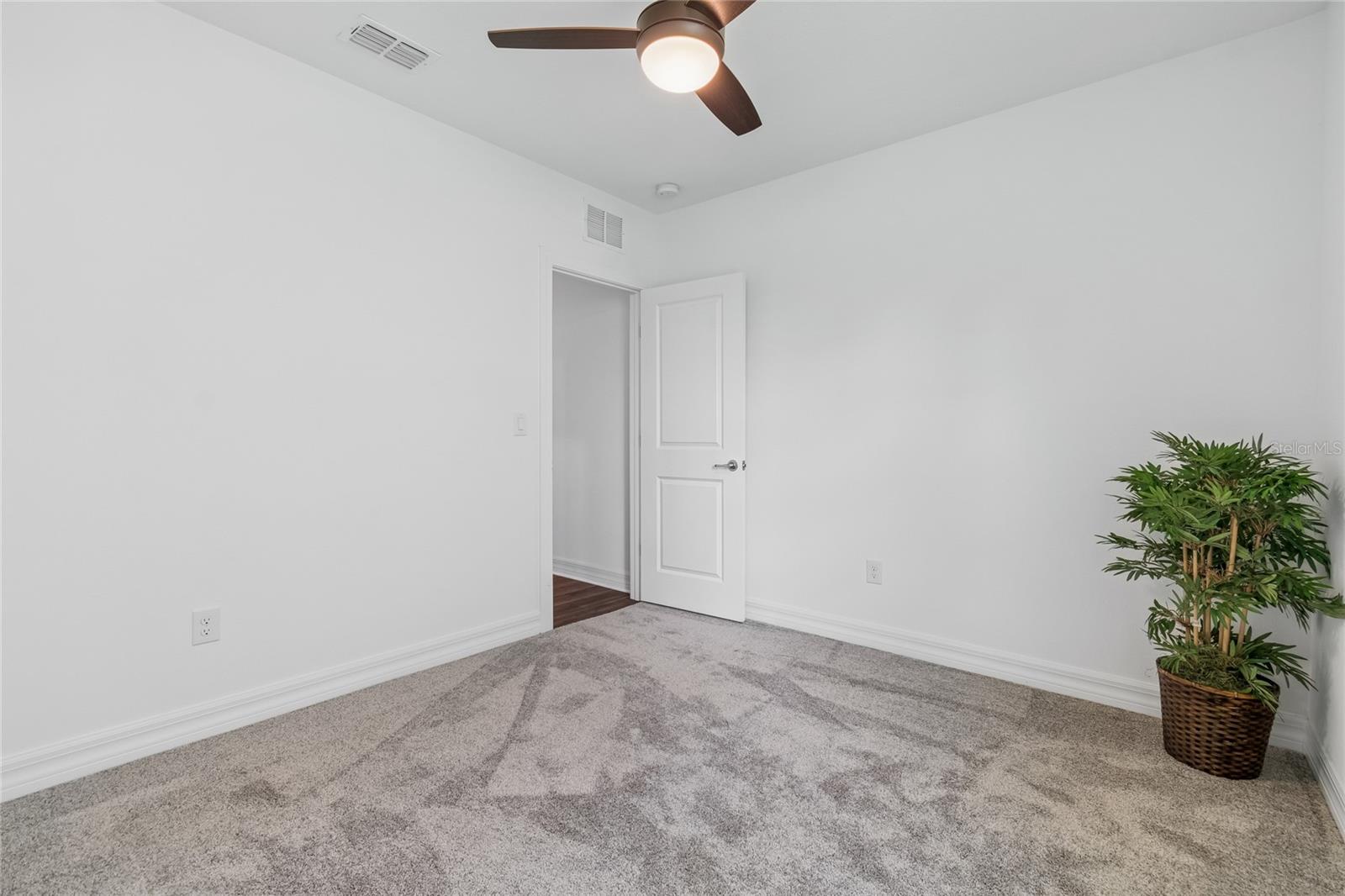 3883 CAPRI COAST DR — photo 35