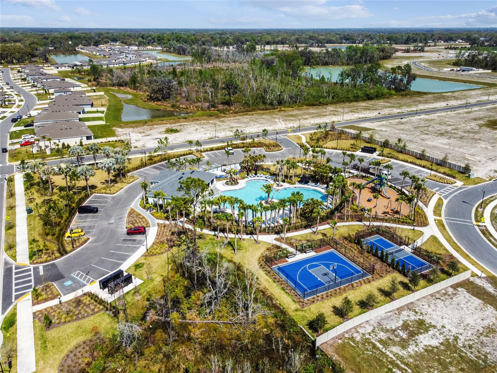 3883 CAPRI COAST DR — photo 65